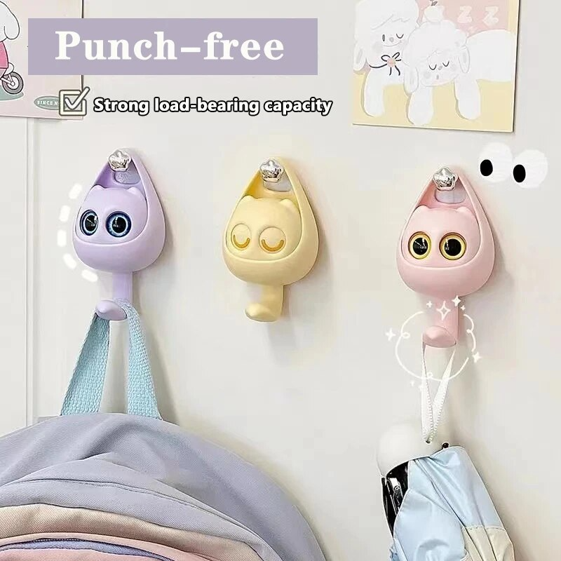 Cute Cat Wink Wall Hooks