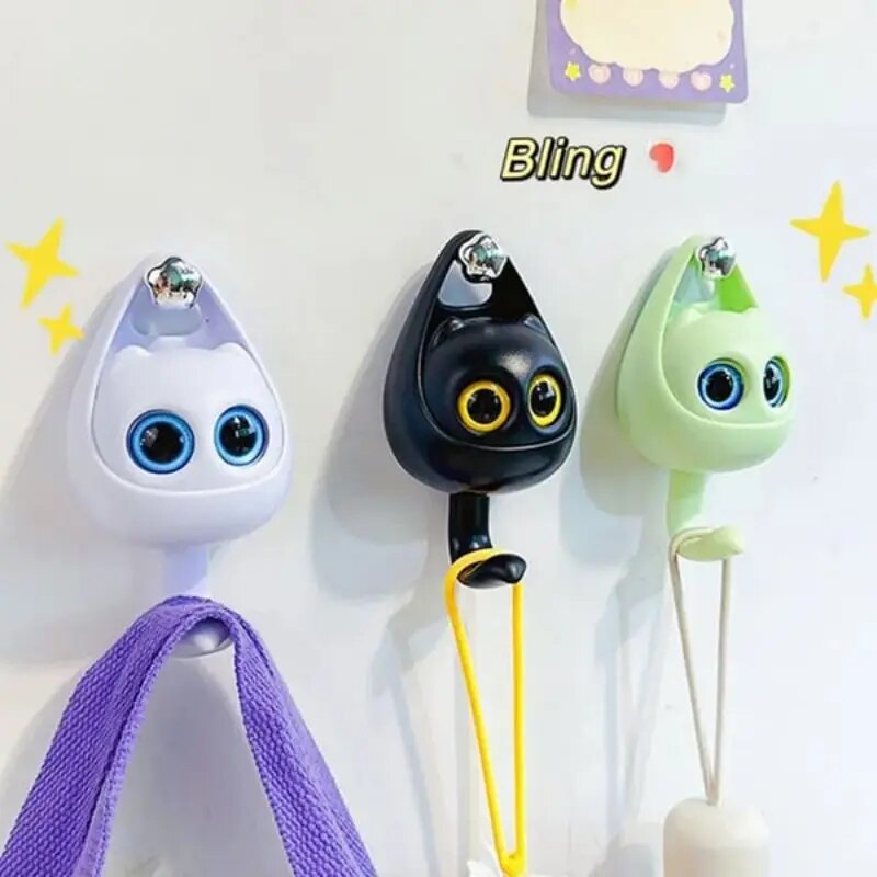 Cute Cat Wink Wall Hooks