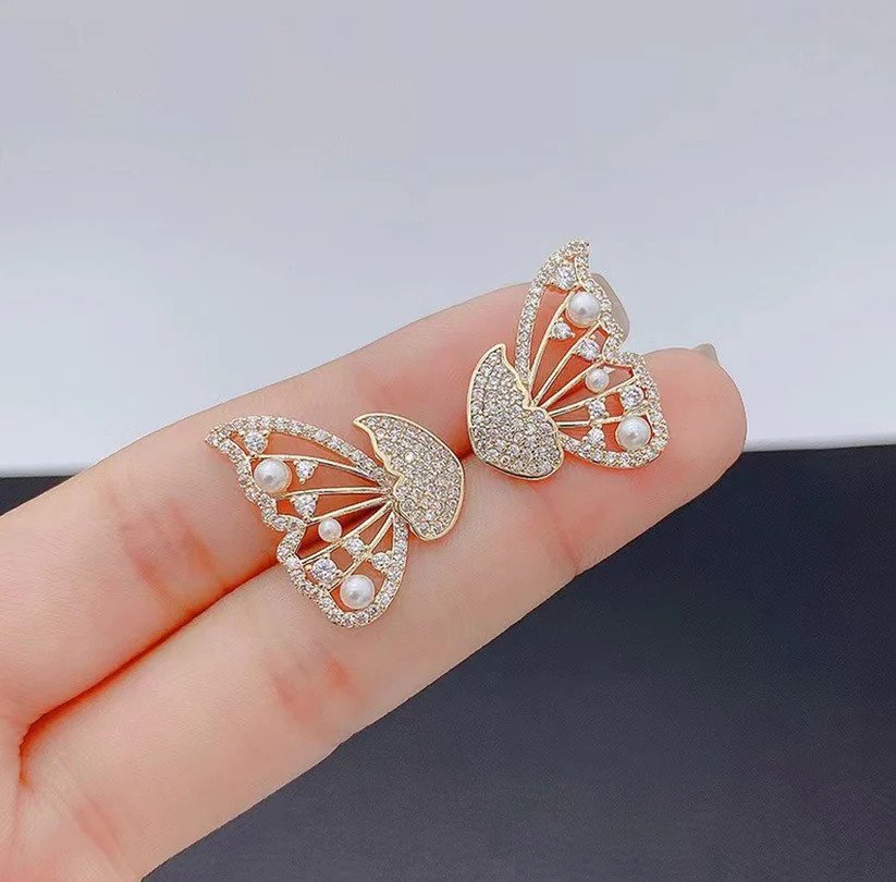 Beautiful Butterfly Earrings